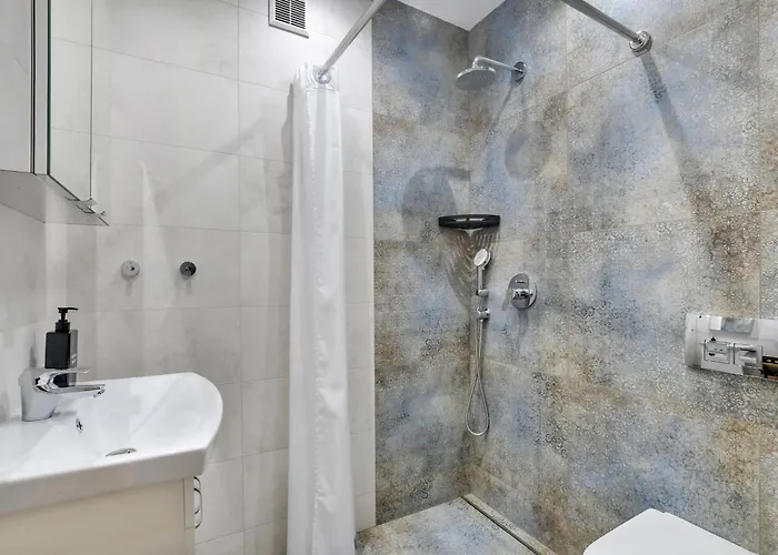 Point Apartment, Center * 소스노비크